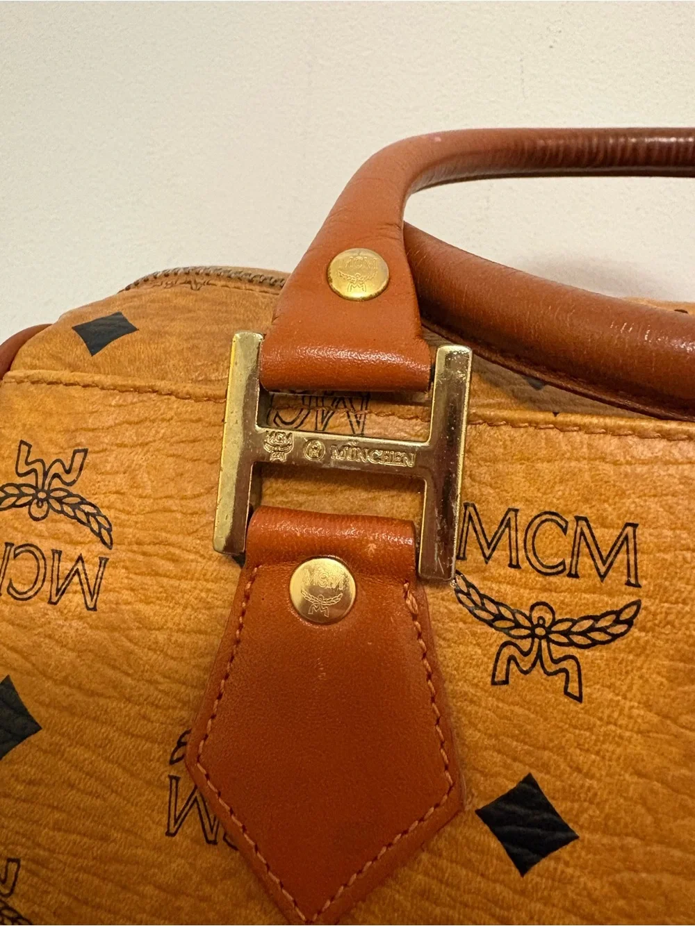 MCM Boston Bag / Top-Handle Boston Satchel in Cognac with COA